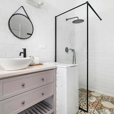 Modern Pet-friendly With Desk In Old Town By Renters Poznan