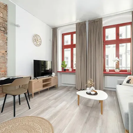 Modern Pet-friendly With Desk In Old Town By Renters * 波兹南